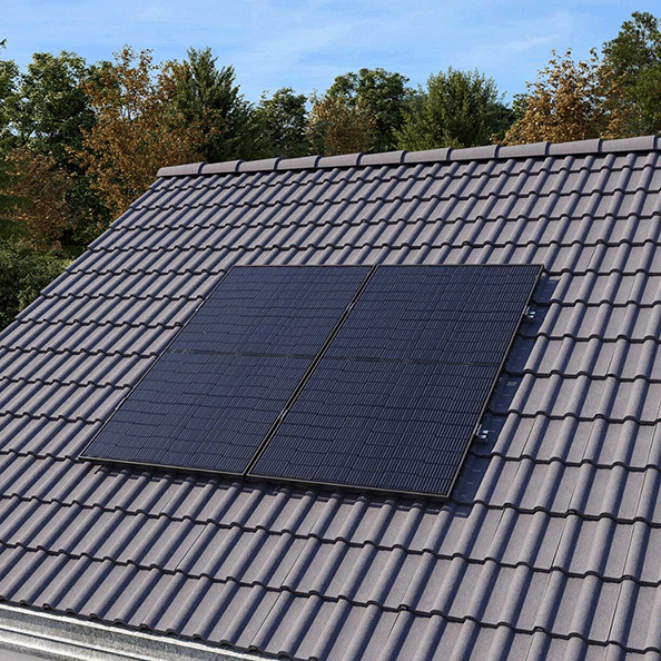 Yuma-Roof Balkonkraftwerk auf Ziegel-Schrägdach